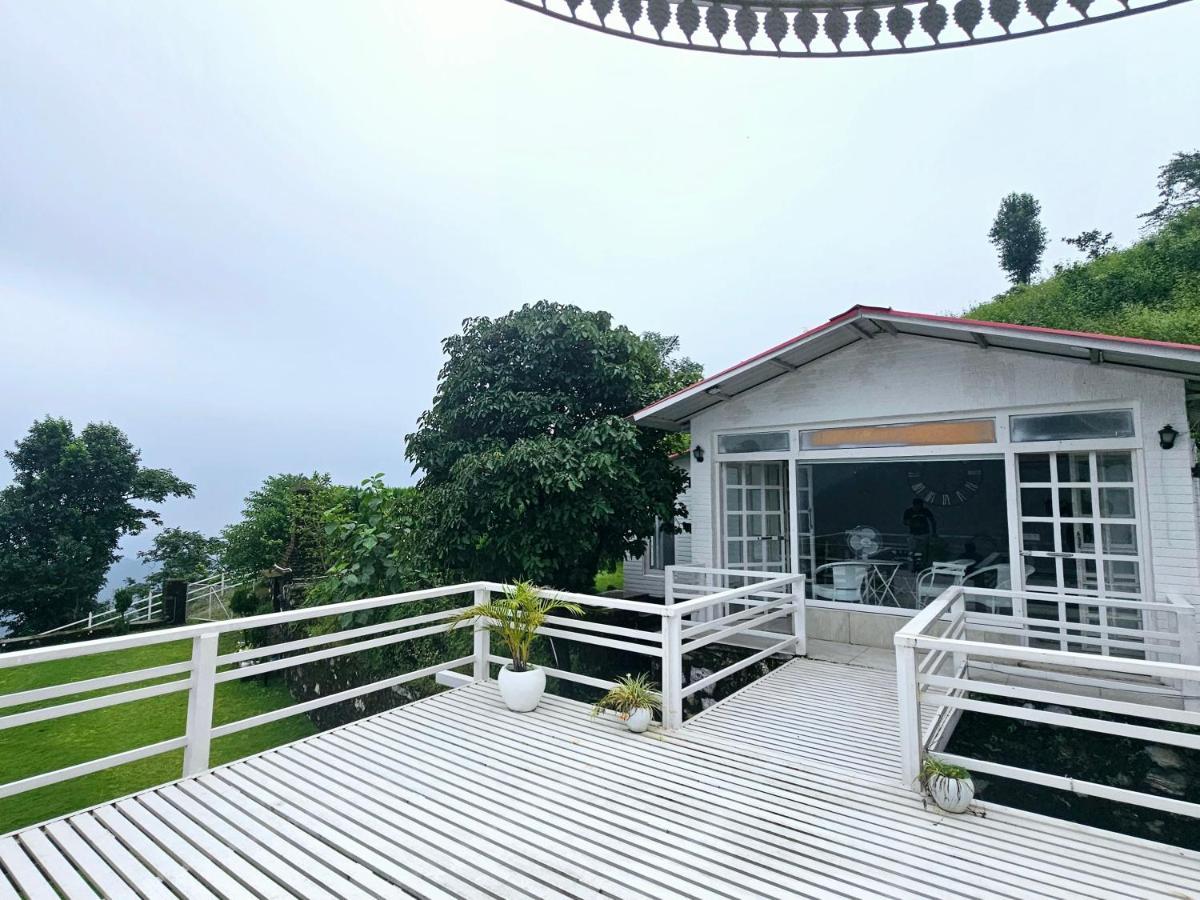 The Bohemian Casa Dehradun Hotel Ngoại thất bức ảnh