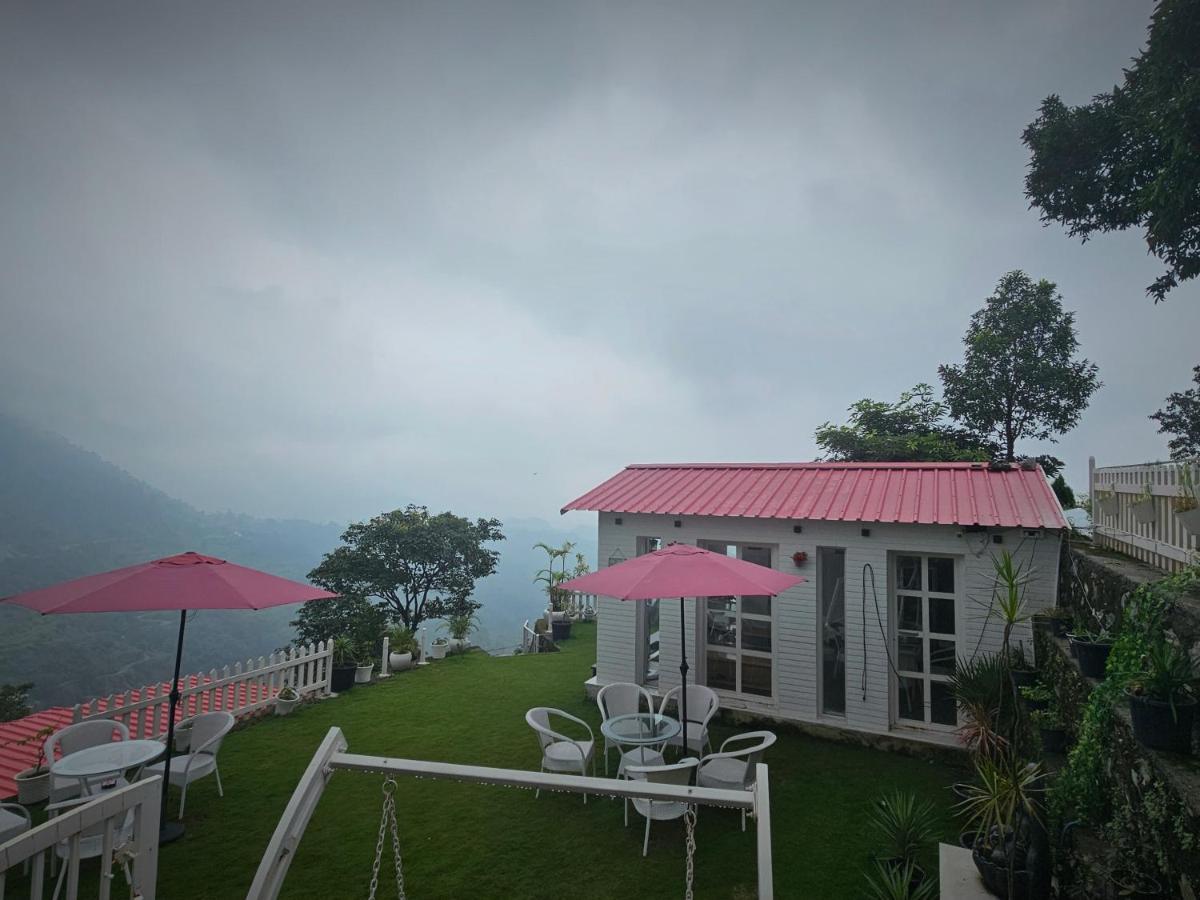 The Bohemian Casa Dehradun Hotel Ngoại thất bức ảnh