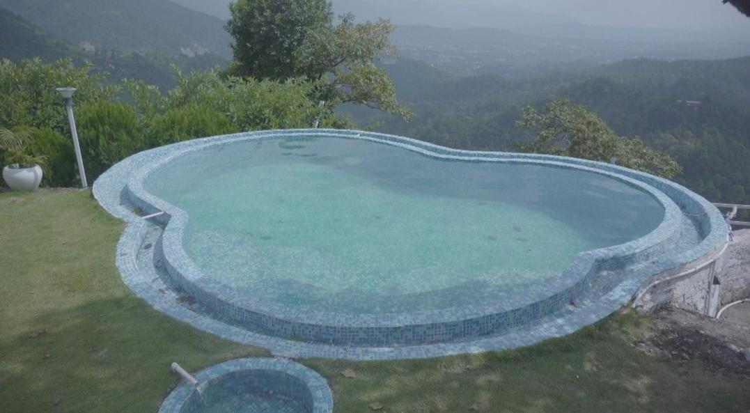 The Bohemian Casa Dehradun Hotel Phòng bức ảnh